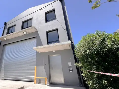 Venta deposito c/ oficinas a estrenar Las Avenidas