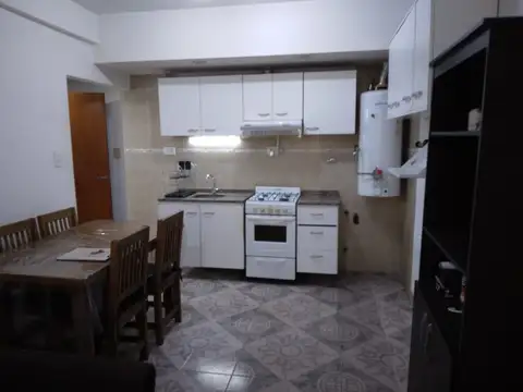 Departamento de dos ambientes con patio en venta
