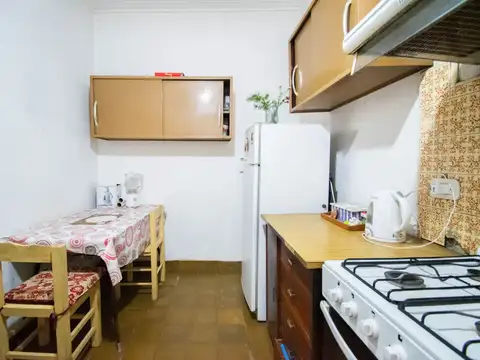 19 e/ 464 y 465 800