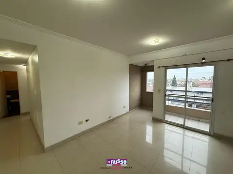 Departamento en Venta en Villa Luzuriaga, USD 65.000
