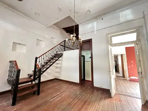 VENTA CASA AMPLIA , uso comercial y/o familiar