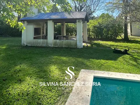 Casa 3 ambientes con 2 baños