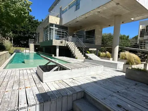 Casa en Venta de 5 dormitorios