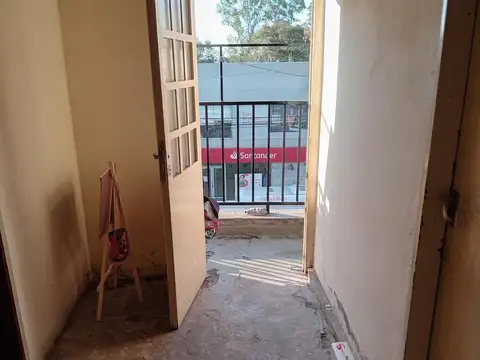 Depto Tipo Casa en Venta 40 años