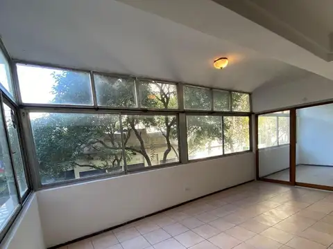 Oficina 3 ambientes con 2 baños