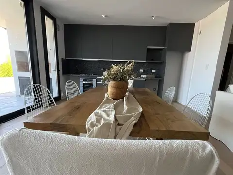 Departamento en Venta con 2 cocheras