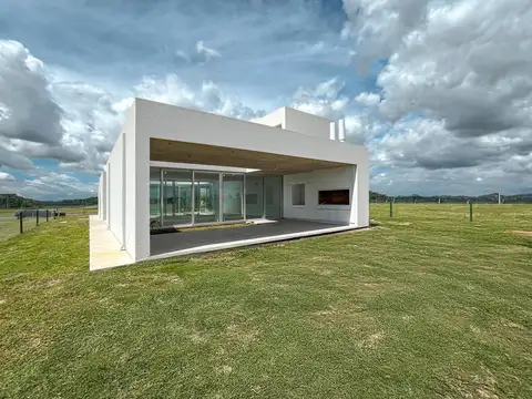 Casa en Venta en Funes, USD 750.000