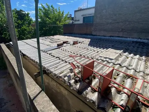 Venta de local en Pompeya