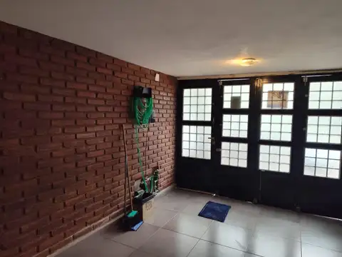 Casa en Venta en Luis Agote, USD 98.000