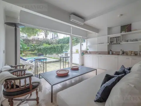 QUINTANA Y MONTEVIDEO - LOFT EN PB CON PILETA Y JARDIN  - PULMON VERDE