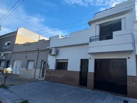 VENTA CASA 5 AMB Avellaneda, Piñeyro