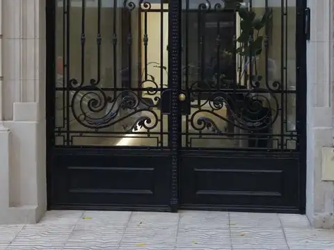 Departamento en Venta - 2 Dormitorios 3 Baños - 145mts - Caballito