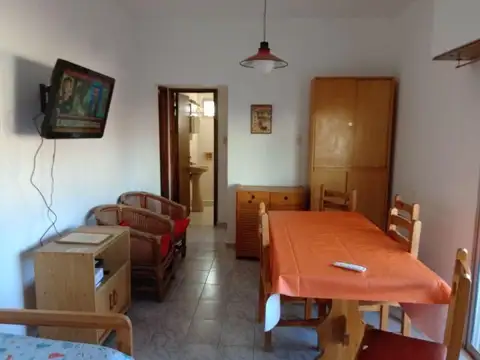 Paseo 126 100, Piso 2