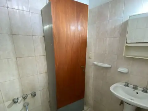 Juan Manuel de Rosas 8900, Piso 1