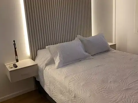 Dos Ambientes Con Balcón