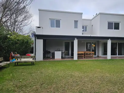 Casa en Venta en General Pacheco, USD 520.000