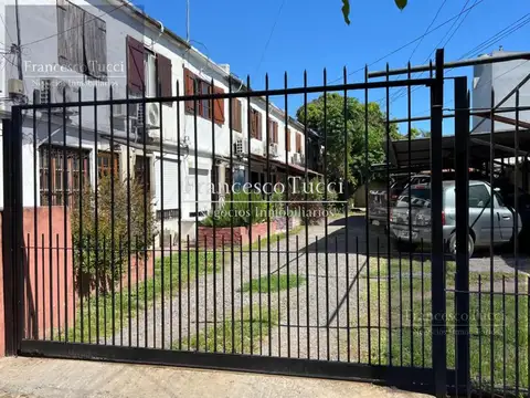 Depto Tipo Casa en Venta con 1 cocheras