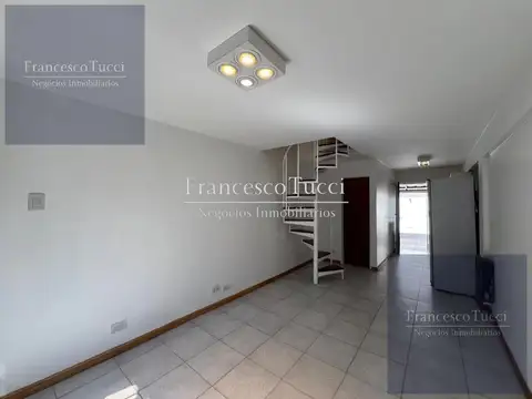 Depto Tipo Casa en Venta 10 años