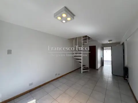 Depto Tipo Casa en Venta 10 años