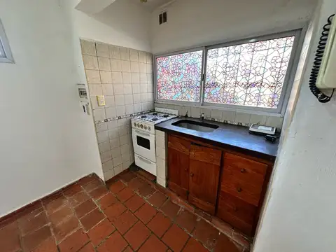 Depto Tipo Casa en Alquiler de 3 ambientes