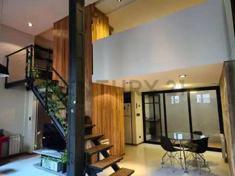 Loft de diseño con patio en San Telmo