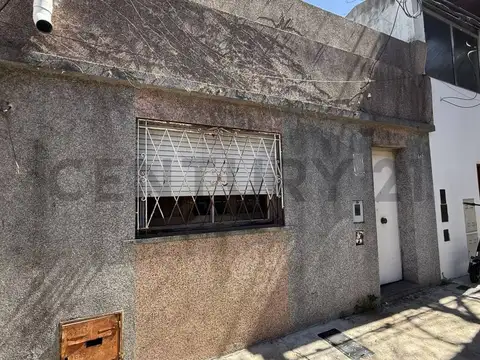 TERRENO EN VENTA — GUALEGUAY 548