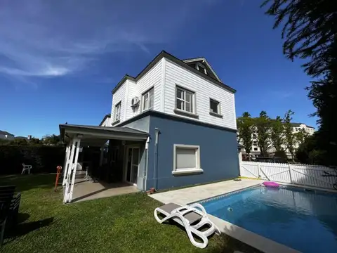 Casa en Venta 5 ambientes + Pileta en Casa del Este, Barrio Portezuelo