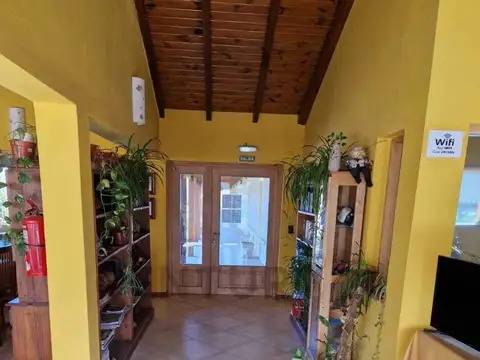 VENTA HOSTERIA JUNIN DE LOS ANDES . 7 HABITACIONES - JARDINES DE CHIMEHUIN -