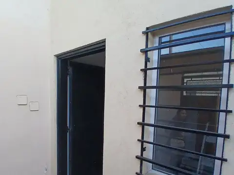 Depto Tipo Casa en Venta de 2 ambientes