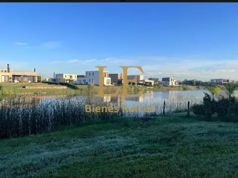 Venta Lote en El Naudir