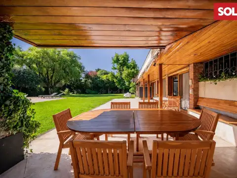 Casa en Venta de 5 dormitorios