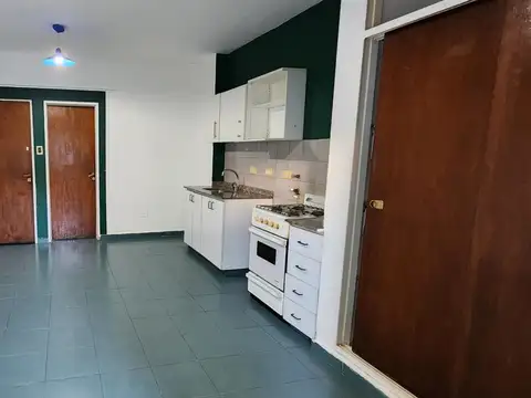 Lisandro Medina 1500, Piso PB