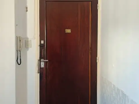 Almte. F.J. Seguí 1800, Piso 2
