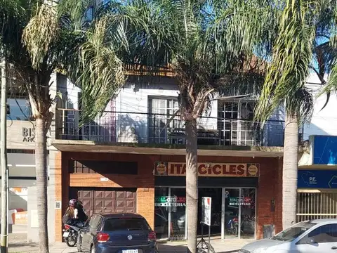 VENTA LOCAL Y VIVIENDA 2 PLANTAS  ESCOBAR COCHERA