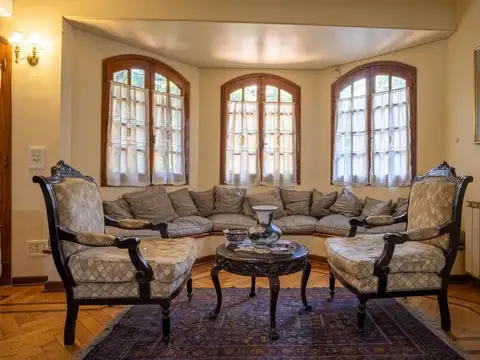 Valentín Virasoro 800