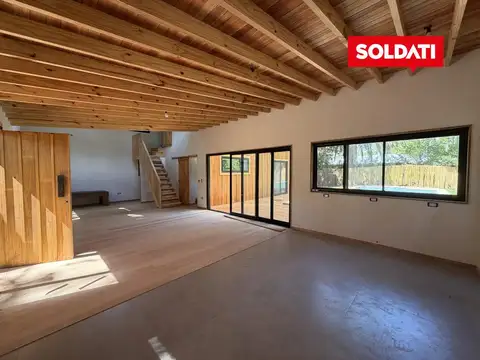 Casa en Venta con 1 cochera