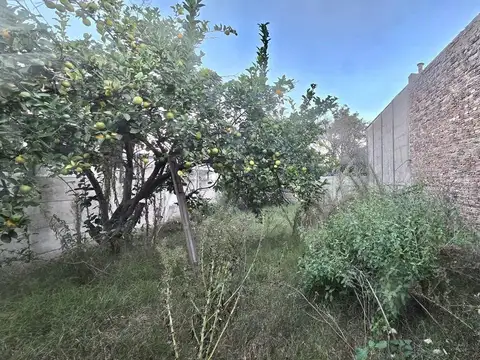 VENTA - Casa al frente de dos dormitorios - Cañada de Gómez
