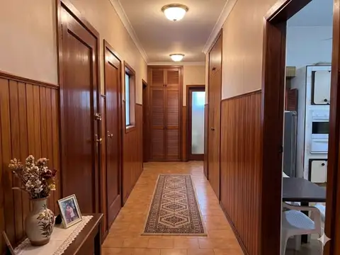 Depto Tipo Casa en Venta de 5 ambientes