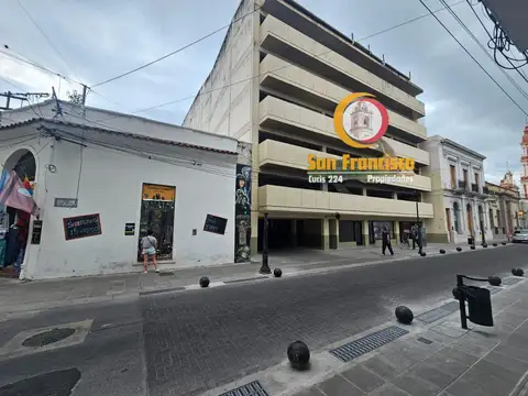 Dean Funes - Edificio Cervera al 100