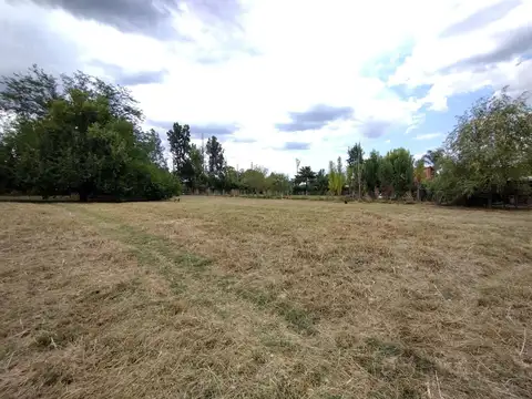 AUR. Venta. Lote 3.000 m2. Barrio Parque La Verdad, Exaltacion de la Cruz