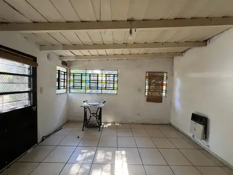 Casa en Venta en Los Hornos, USD 73.000