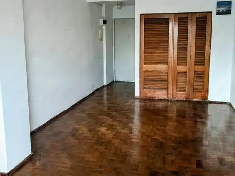Departamento en Venta en Monserrat, USD 40.000