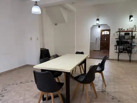 Casa en Venta en Banfield, USD 145.000