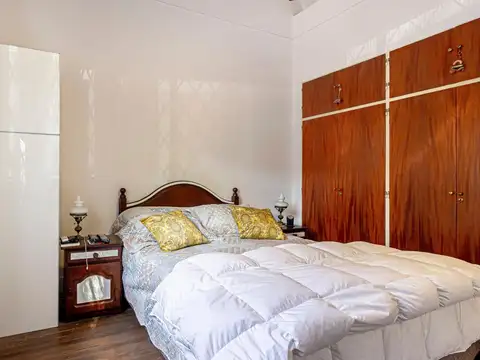CASA | TRES AMBIENTES | URQUIZA + PATIO + TERRAZA
