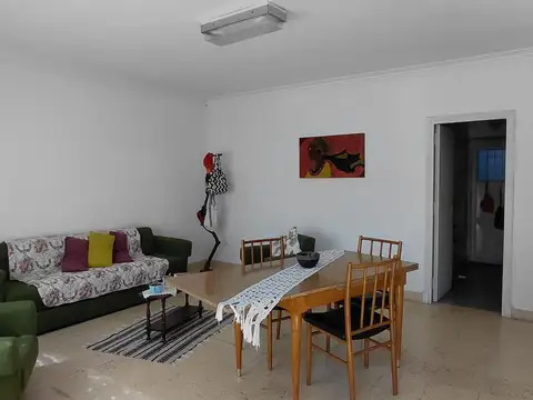 Depto Tipo Casa en Venta de 3 ambientes