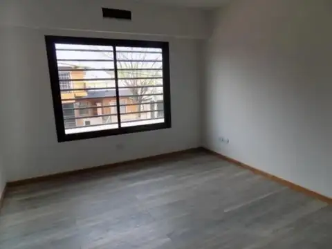 Virgen De La Guardia 200