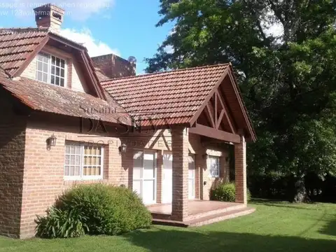 Preciosa Casa En Cc El Moro