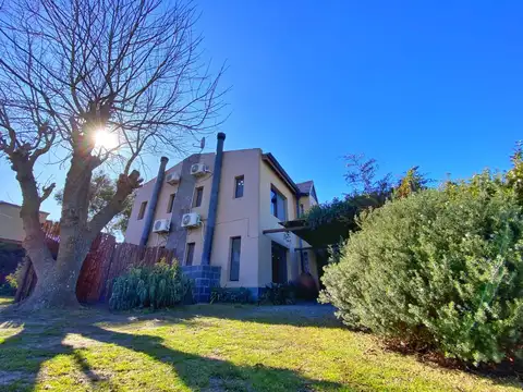 COMPLEJO LOS ROBLES ROJOS (LOMAS ALTAS)