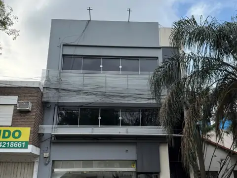 Av. Sarmiento 715 100