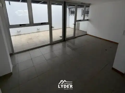 Local comercial en alquiler ubicado en Microcentro